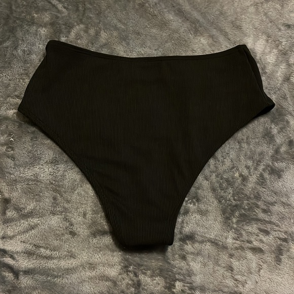 NWOT SHEIN High Waisted Bikini Bottoms - Picture 3 of 3